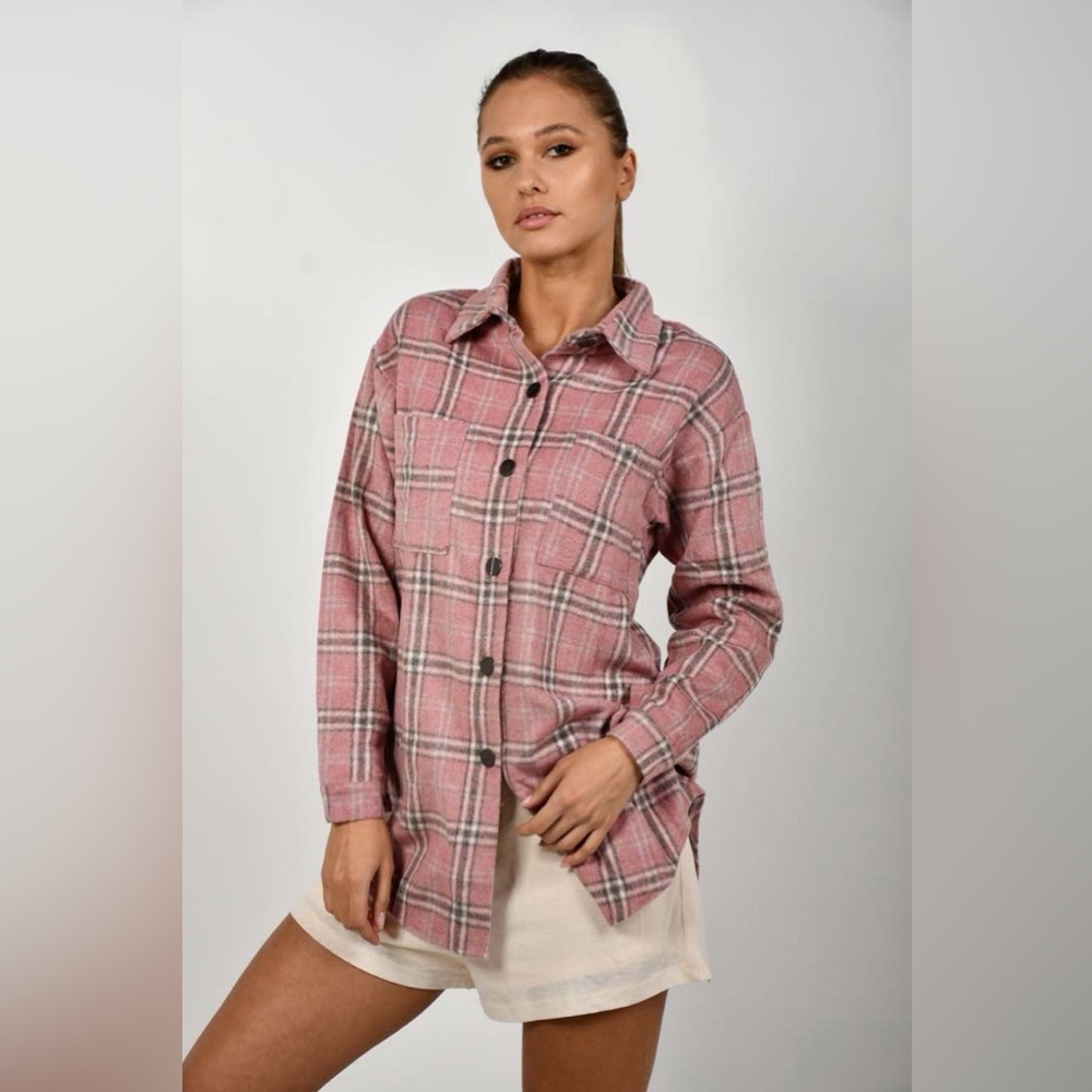 75$ NWT Halara Plaid Pink Button-Up Women's Top
